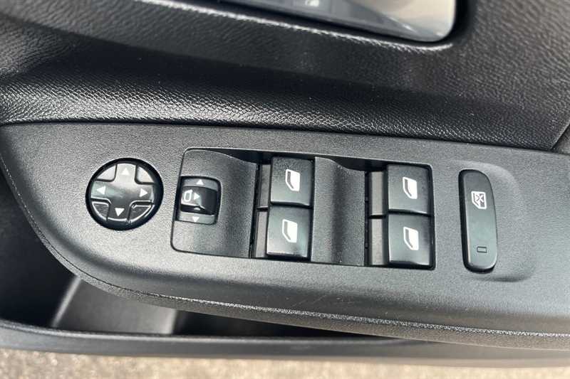 Used Vauxhall Corsa 2023 for sale - 78075347: Photo 16