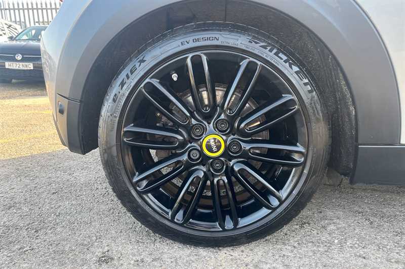 Used MINI Hatch 2023 for sale - 78129897: Photo 10