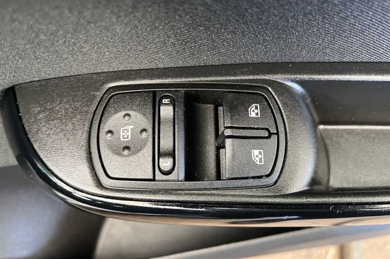 Used Vauxhall Corsa 2019 for sale - 76448816: Photo 16