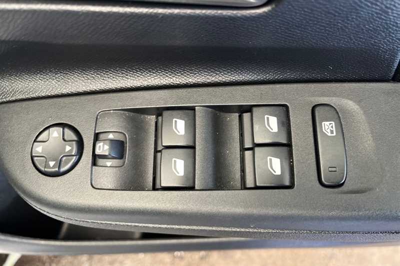 Used Vauxhall Corsa 2024 for sale - 77018543: Photo 16