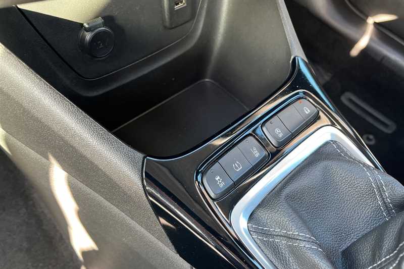 Used Vauxhall Crossland 2022 for sale - 76529579: Photo 40