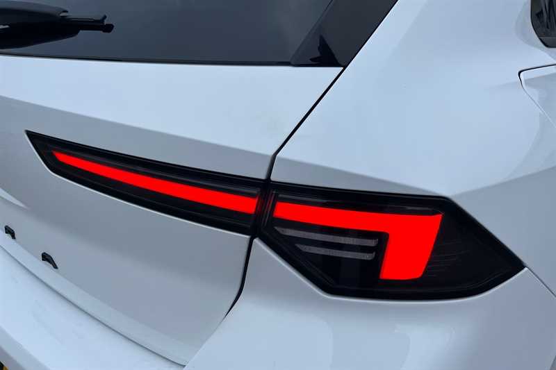 Used Vauxhall Astra 2024 for sale - 76732658: Photo 32