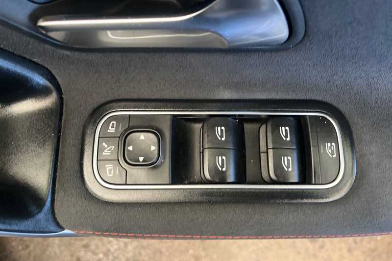 Used Mercedes-Benz A-Class 2018 for sale - 76902973: Photo 16