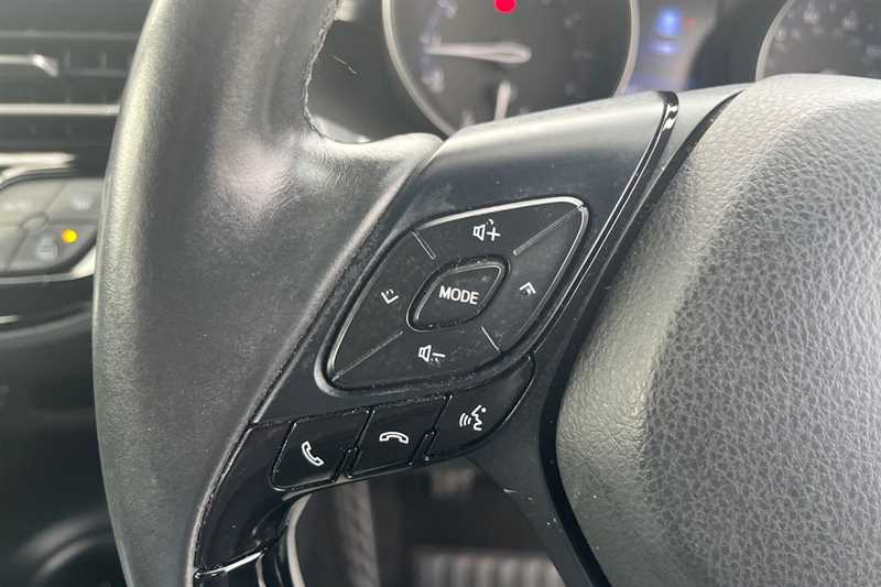 Used Toyota C-HR 2019 for sale - 77473985: Photo 21