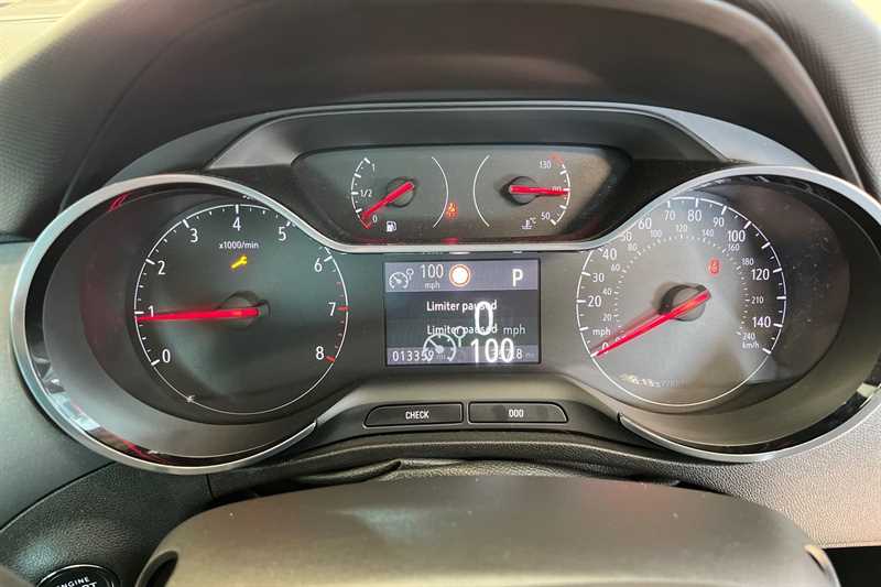 Used Vauxhall Crossland 2022 for sale - 76734035: Photo 20