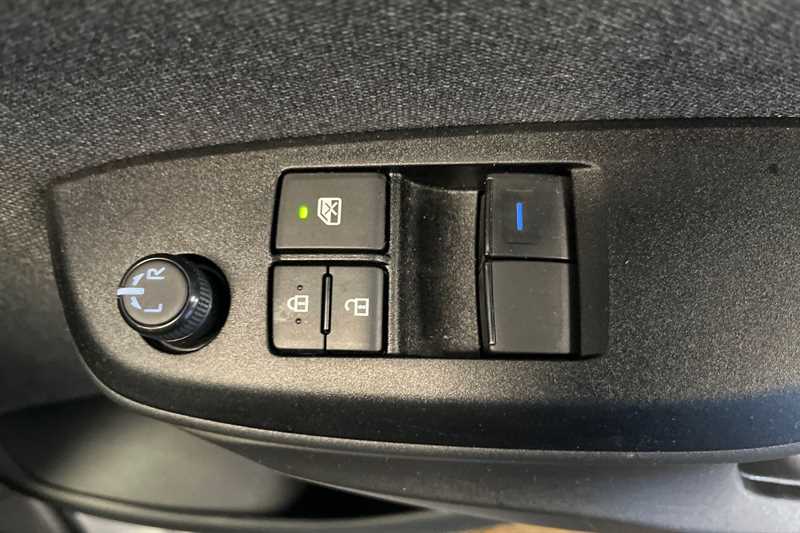 Used Toyota Yaris 2020 for sale - 77317884: Photo 16