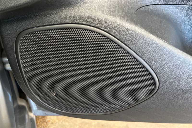 Used Vauxhall Astra 2017 for sale - 76088223: Photo 27