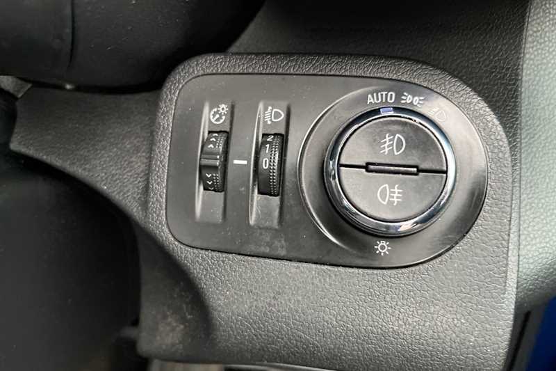 Used Vauxhall Combo Life 2020 for sale - 77322099: Photo 36