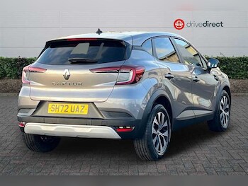 Used Renault Captur 2022 for sale - 77362364: Photo