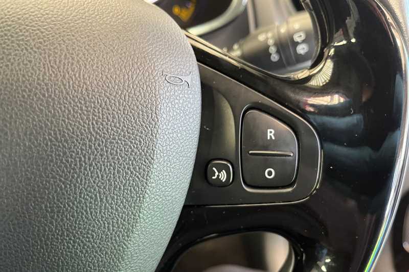 Used Renault Clio 2015 for sale - 77362182: Photo 22