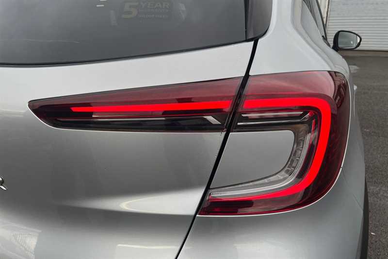 Used Renault Captur for sale - 77349075: Photo 32