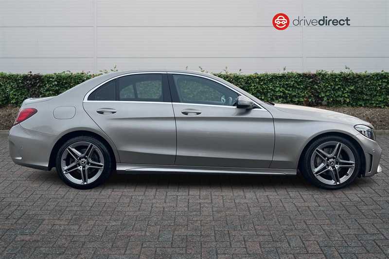 Used Mercedes-Benz C Class 2019 for sale - 78142470: Photo 2