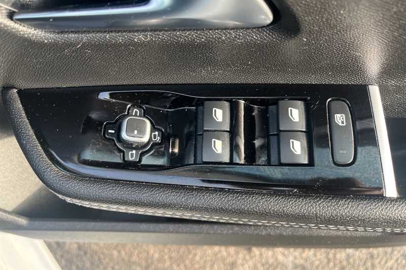 Used Vauxhall Astra 2023 for sale - 77930386: Photo 16