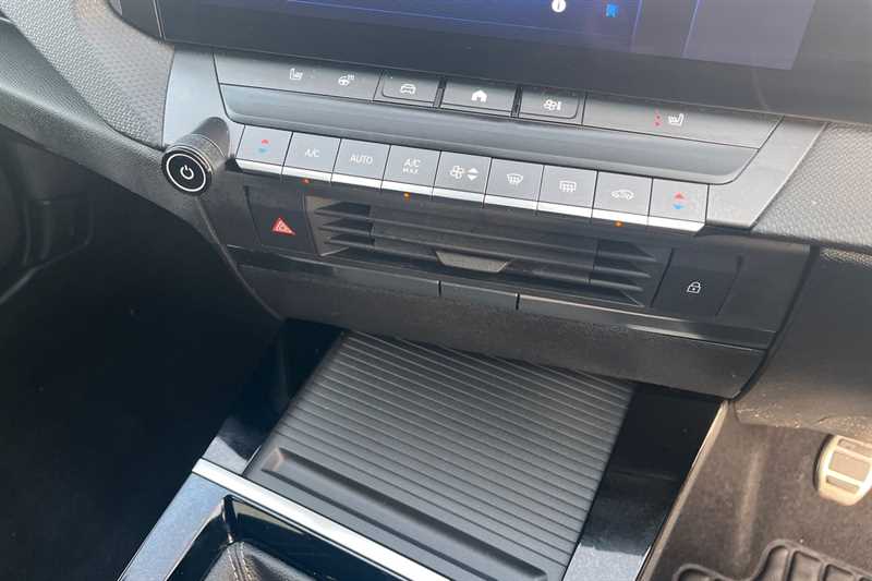 Used Vauxhall Astra 2023 for sale - 77887760: Photo 15