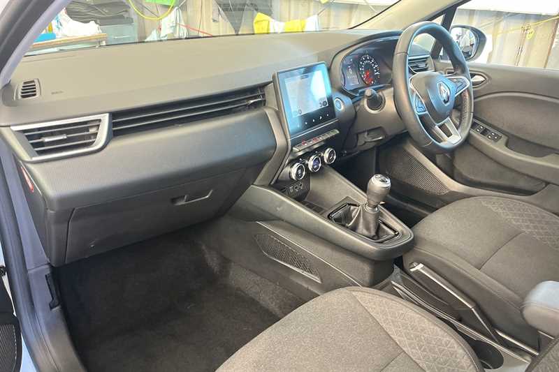 Used Renault Clio 2022 for sale - 77444230: Photo 40