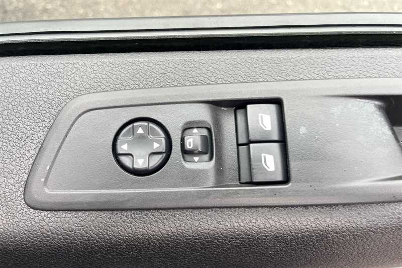 Used Vauxhall Vivaro 2024 for sale - 77712217: Photo 16