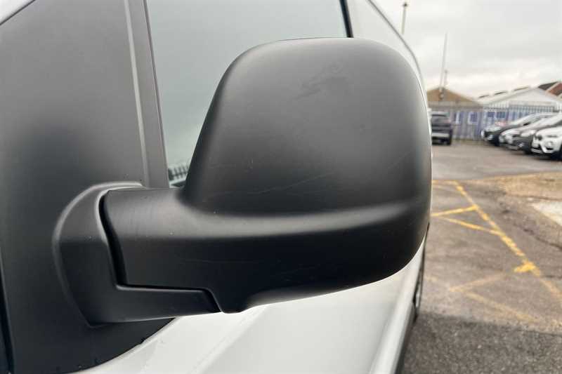 Used Vauxhall Vivaro 2024 for sale - 77712217: Photo 35