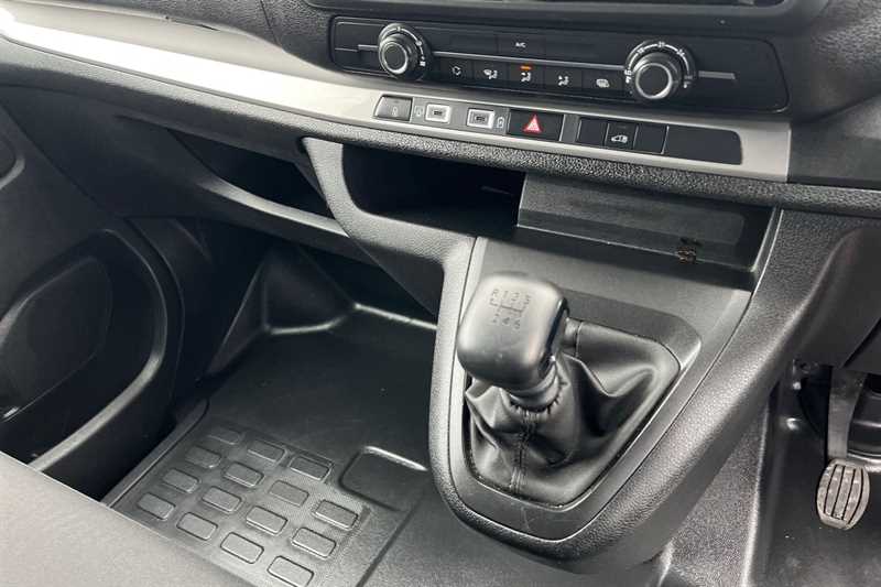 Used Vauxhall Vivaro 2024 for sale - 77712217: Photo 37