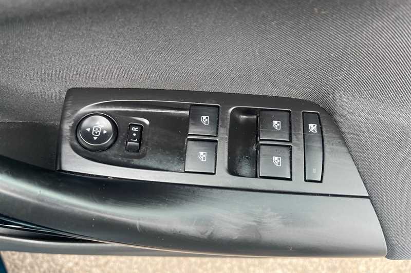 Used Vauxhall Astra 2016 for sale - 78142223: Photo 16