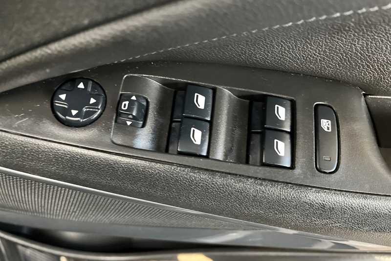 Used Vauxhall Crossland 2022 for sale - 77295472: Photo 16