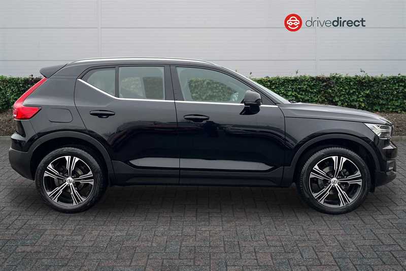 Used Volvo XC40 2021 for sale - 77323318: Photo 2