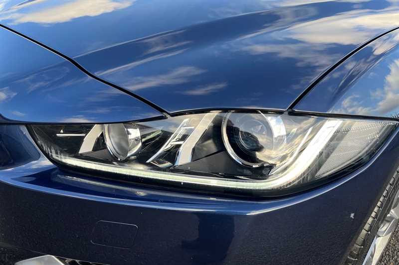 Used Jaguar XE 2016 for sale - 77561770: Photo 29