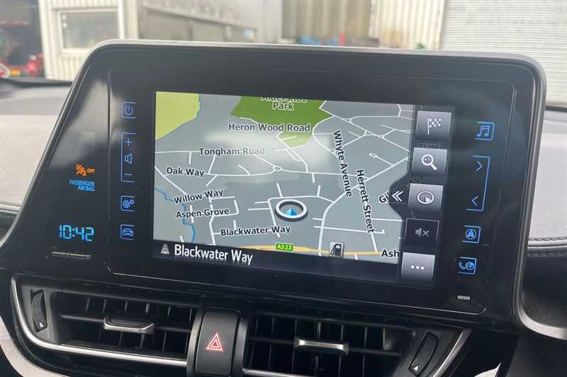 Used Toyota C-HR 2019 for sale - 77566668: Photo 18