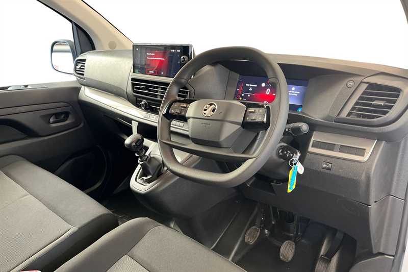 Used Vauxhall Vivaro 2024 for sale - 76944839: Photo 10