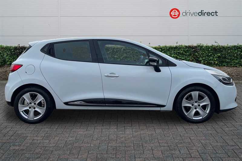 Used Renault Clio 2015 for sale - 77895465: Photo 2