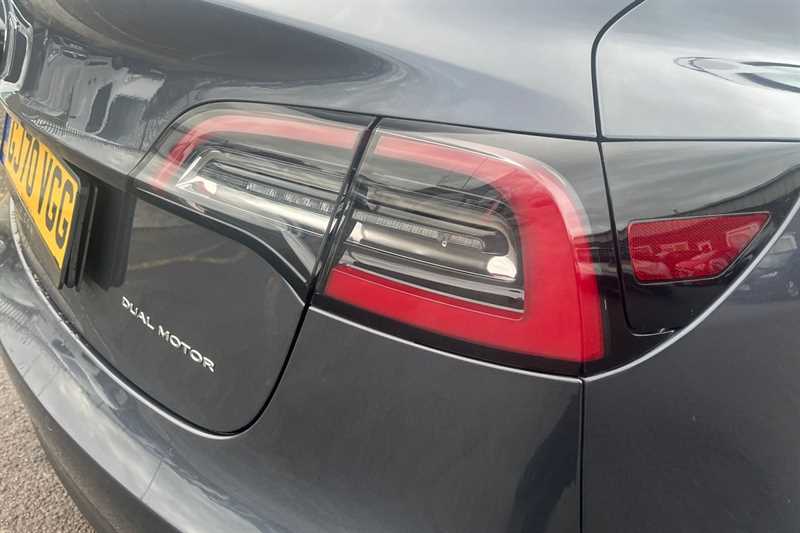 Used Tesla Model 3 2020 for sale - 77375524: Photo 32