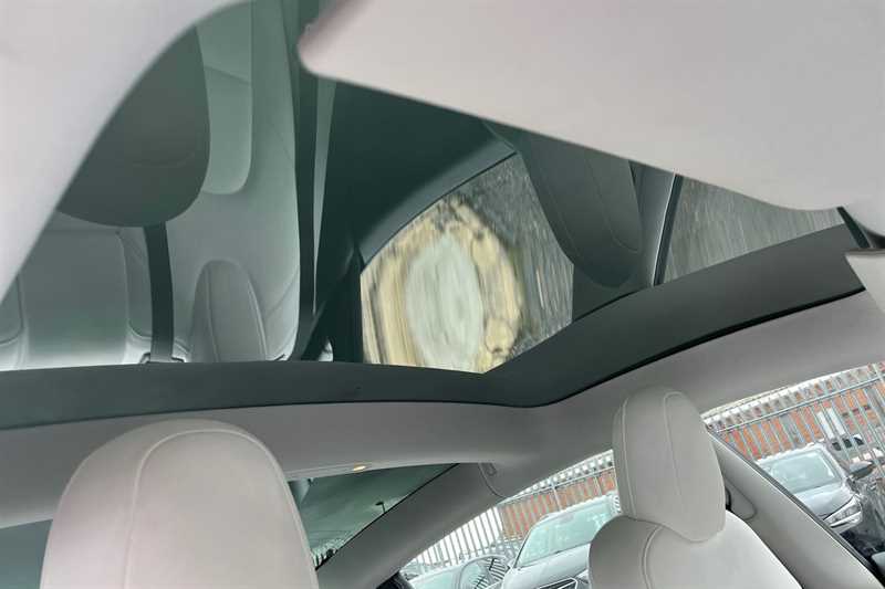 Used Tesla Model 3 2021 for sale - 76530506: Photo 37