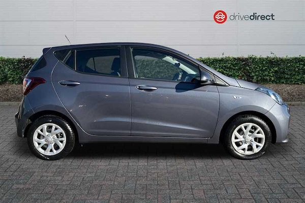 Used Hyundai i10 2019 for sale - 75981521: Photo 2