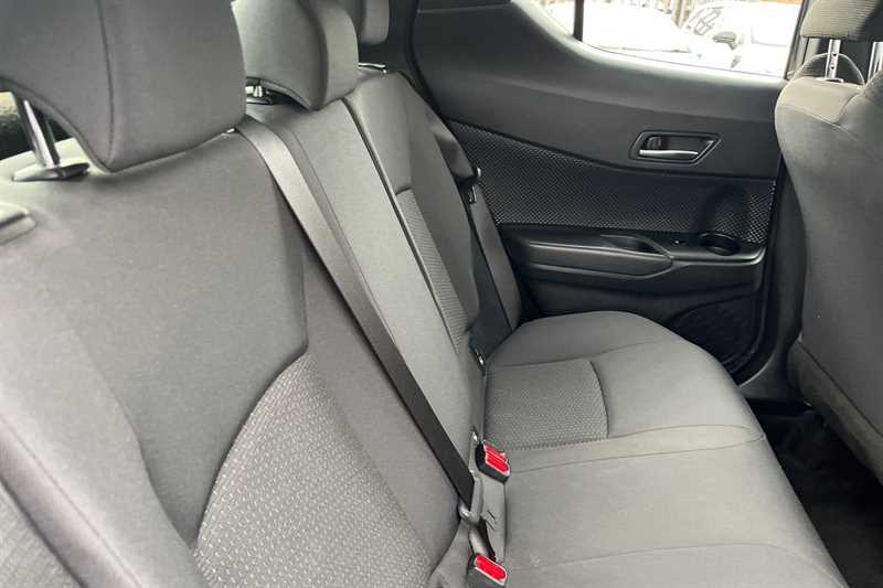 Used Toyota C-HR 2019 for sale - 77900732: Photo 38