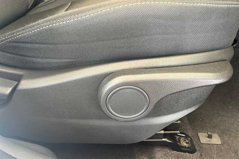 Used Hyundai i10 2019 for sale - 76517255: Photo 26