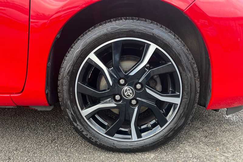 Used Toyota Yaris 2015 for sale - 77566266: Photo 12