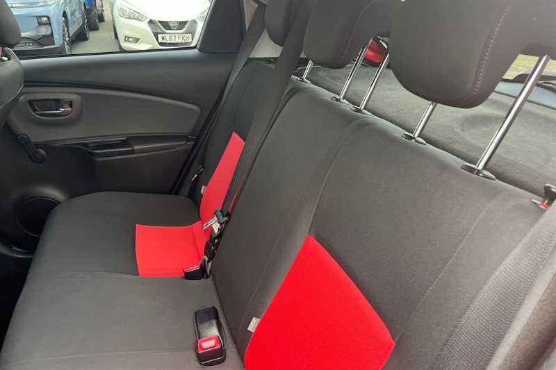 Used Toyota Yaris 2015 for sale - 77566266: Photo 24