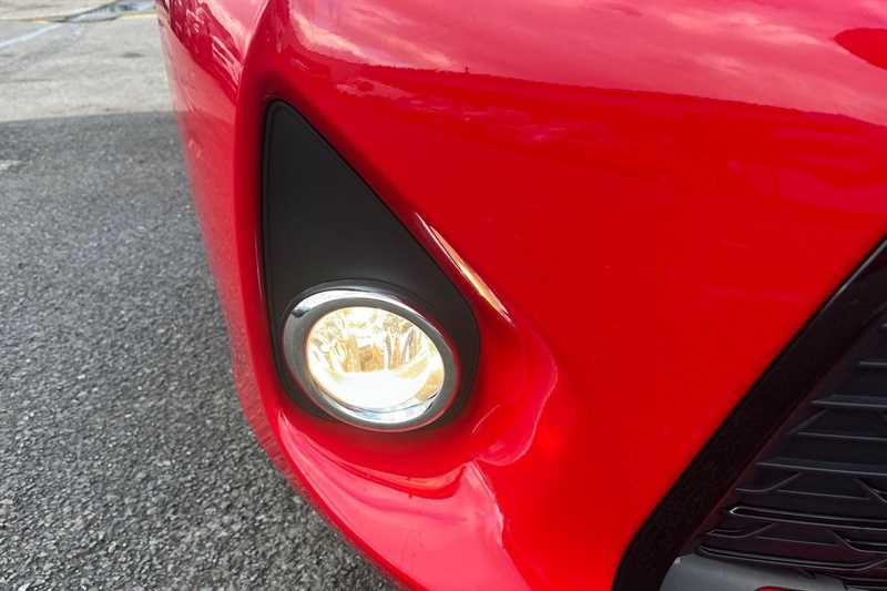 Used Toyota Yaris 2015 for sale - 77566266: Photo 40