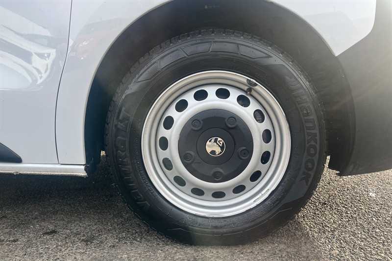 Used Vauxhall Vivaro 2024 for sale - 77900739: Photo 12