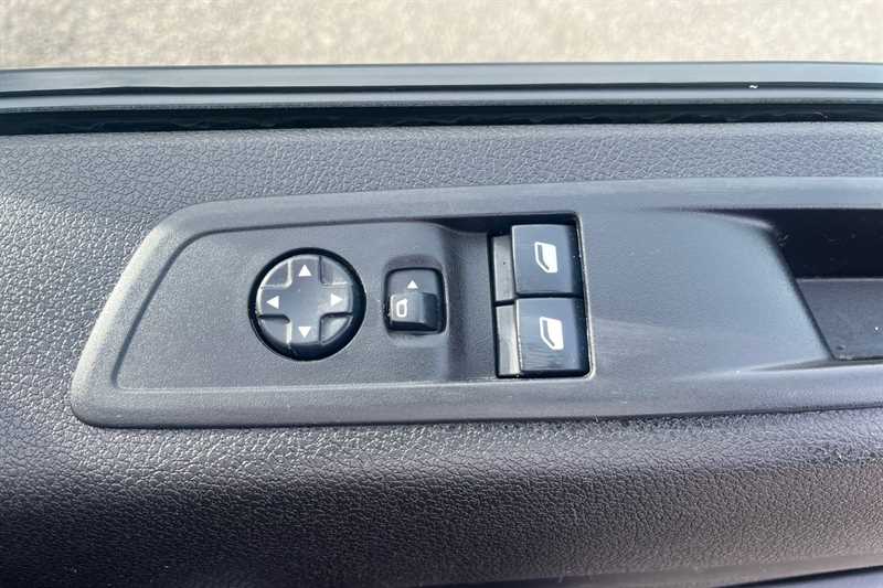 Used Vauxhall Vivaro 2024 for sale - 77900739: Photo 16