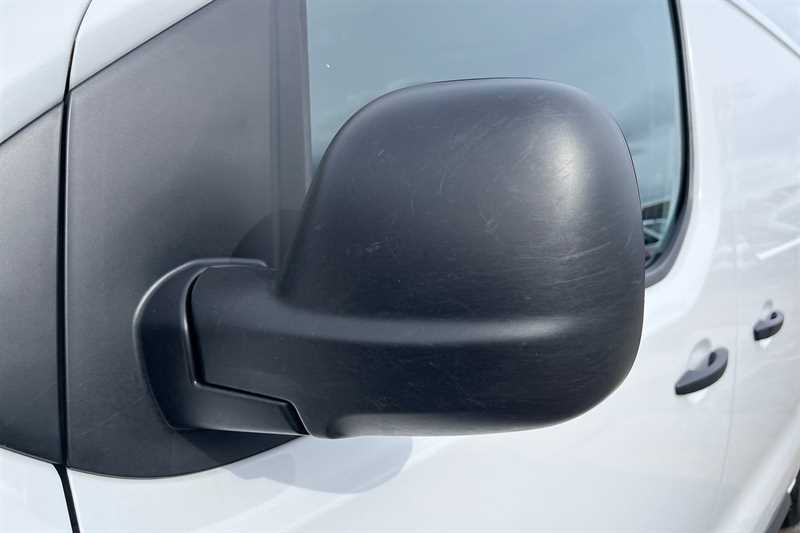 Used Vauxhall Vivaro 2024 for sale - 77887489: Photo 35