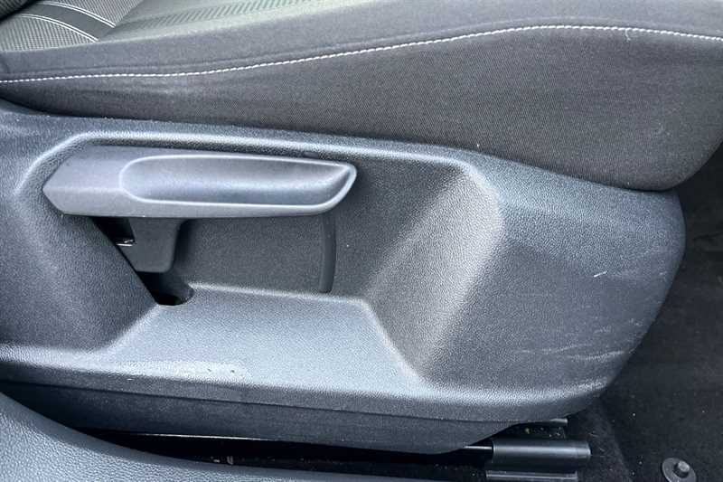 Used Volkswagen T-Roc 2018 for sale - 76790820: Photo 26