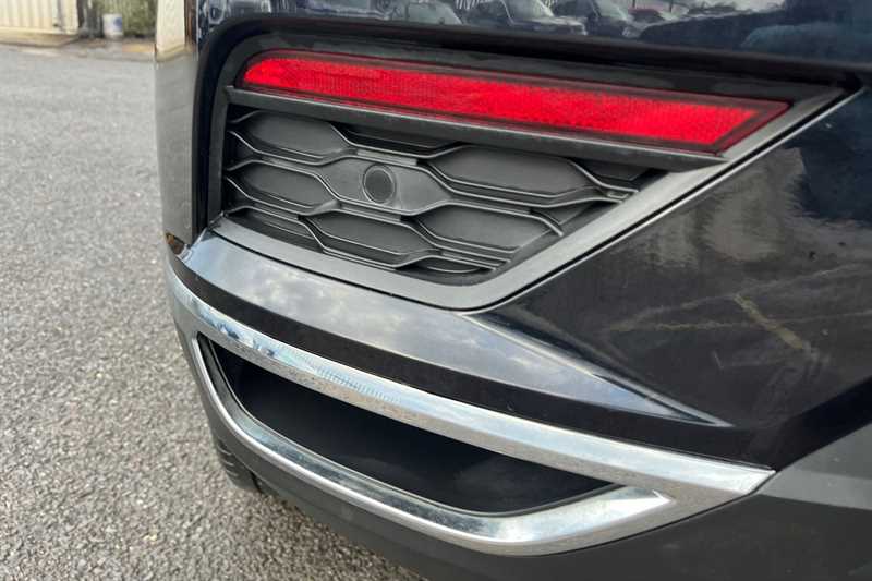 Used Volkswagen T-Roc 2018 for sale - 76790820: Photo 39