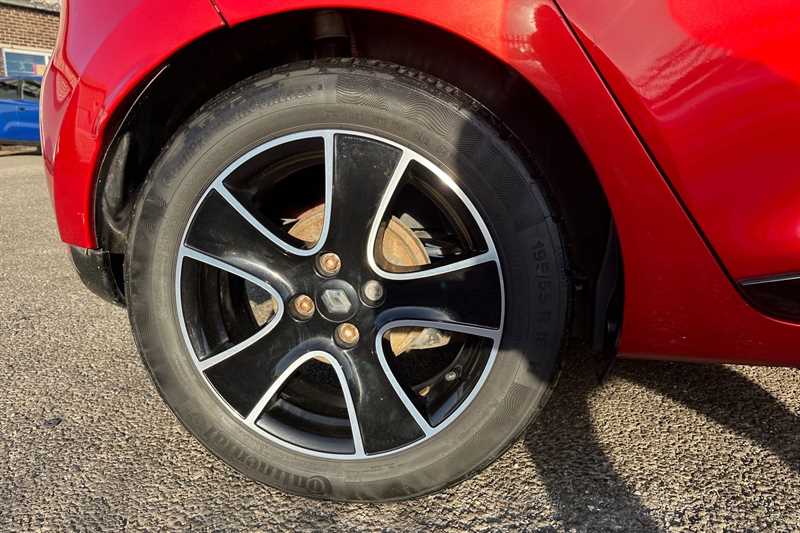 Used Renault Clio 2015 for sale - 77317230: Photo 11