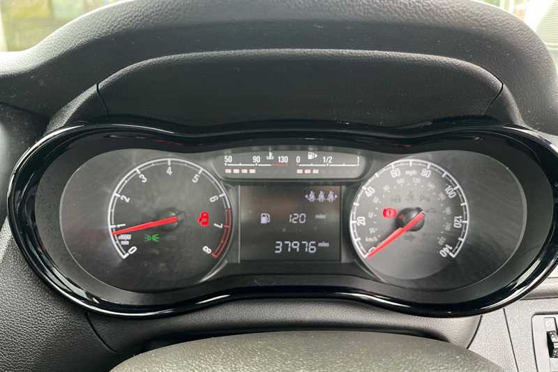 Used Vauxhall Viva 2017 for sale - 77914738: Photo 20