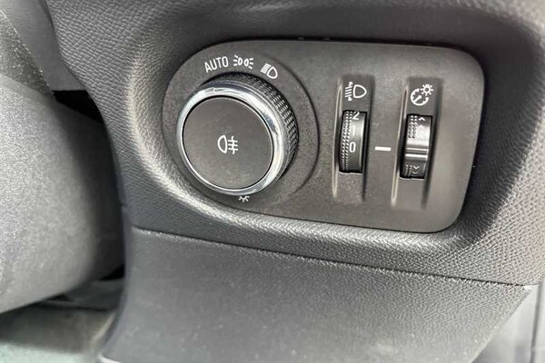 Used Vauxhall Mokka Electric 2024 for sale - 75759998: Photo 36