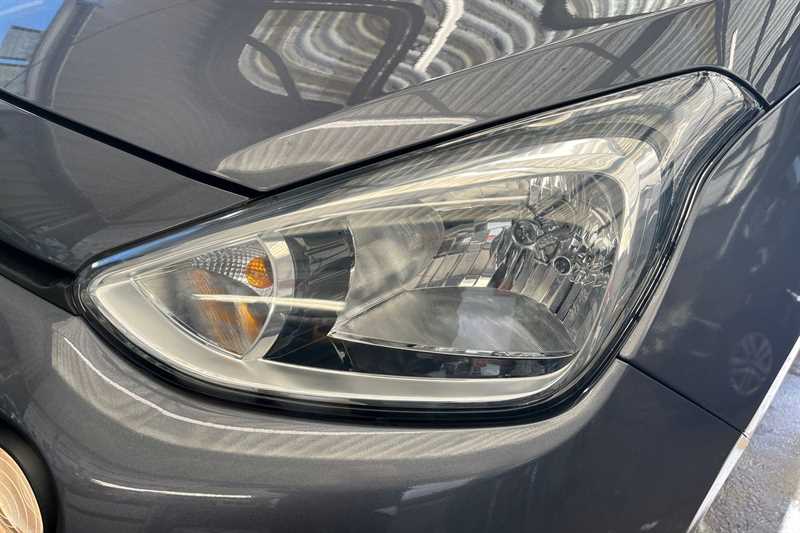 Used Hyundai i10 2019 for sale - 76489306: Photo 29