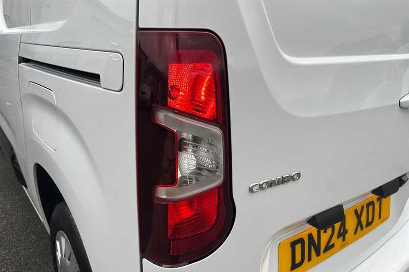 Used Vauxhall Combo 2024 for sale - 76843836: Photo 31