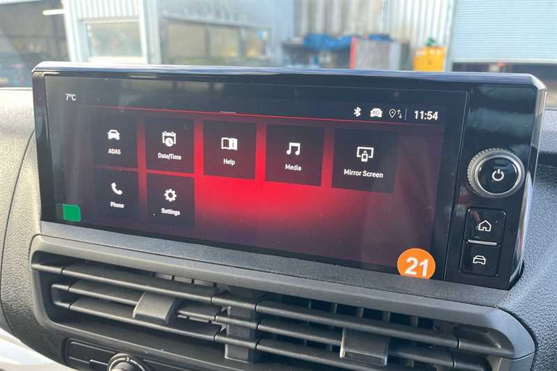 Used Vauxhall Vivaro 2025 for sale - 76902878: Photo 18