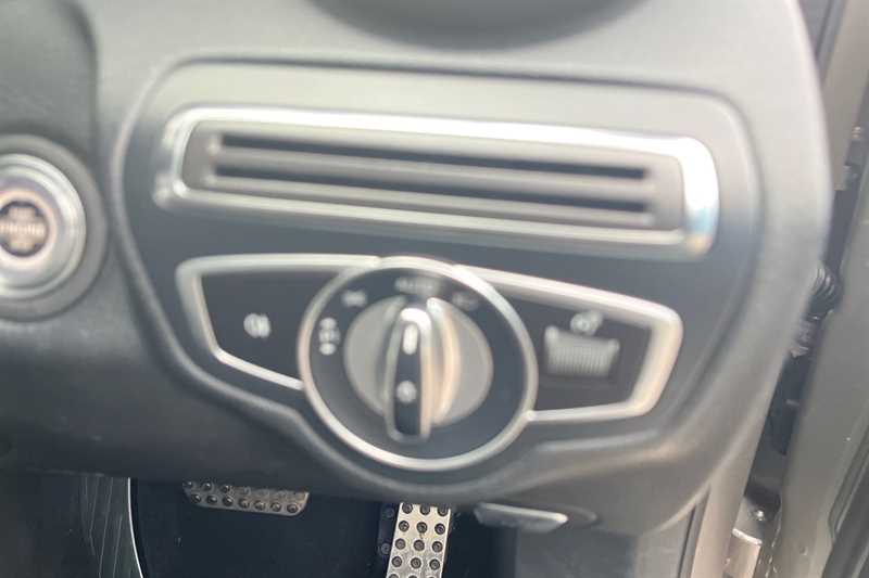 Used Mercedes-Benz C Class 2019 for sale - 78208532: Photo 36