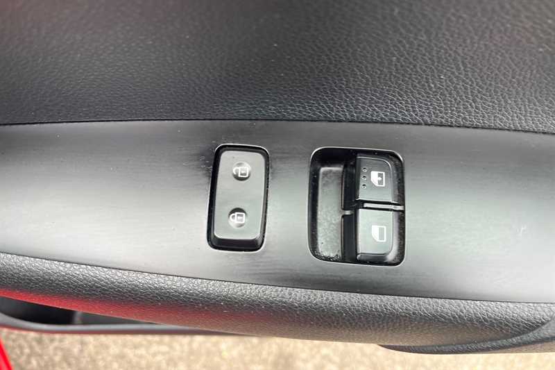 Used Kia Picanto 2018 for sale - 78138681: Photo 16